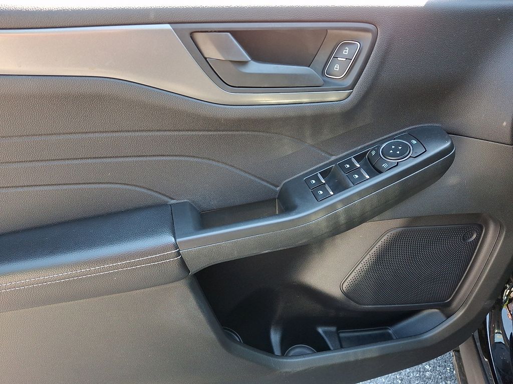 2023 Ford Escape Active - Photo 15