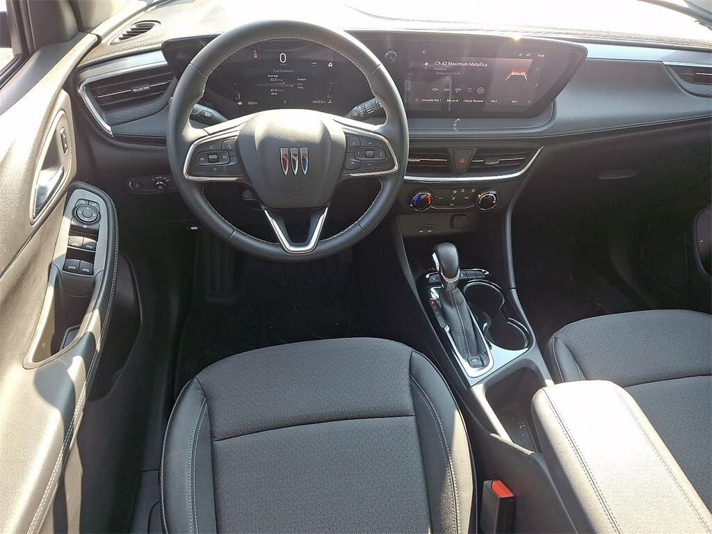 2024 Buick Encore GX Preferred photo 2