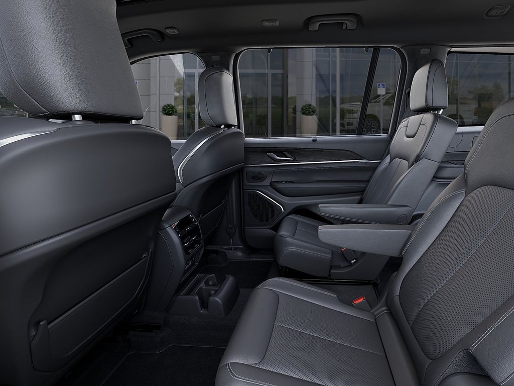 2025 Jeep Grand Cherokee L Overland - Photo 23