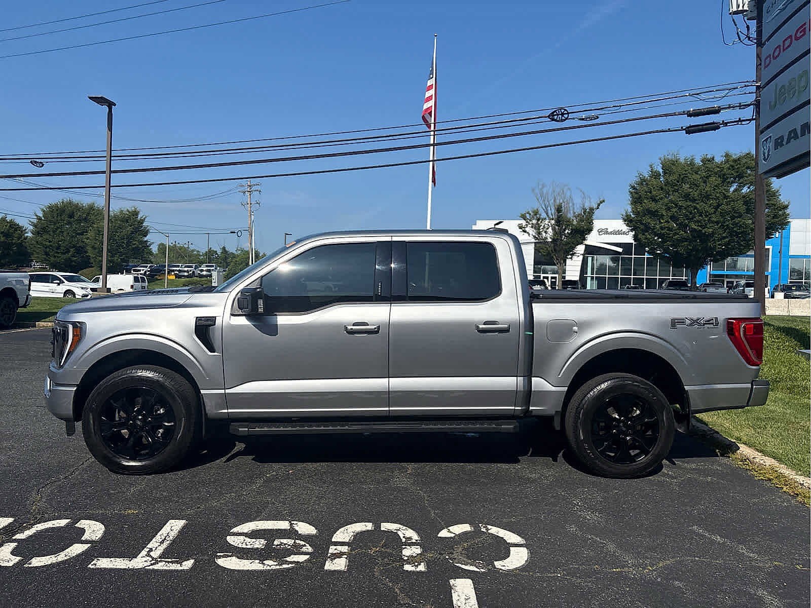 2022 Ford F-150 XLT photo 4