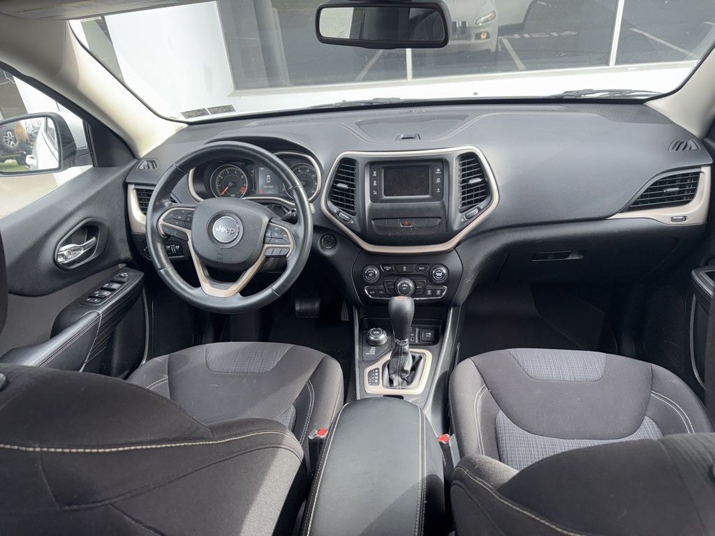 Used 2015 Jeep Cherokee Latitude SUV