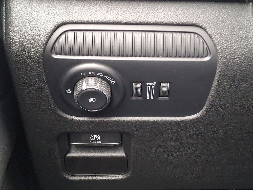2025 Jeep Wagoneer L Series II - Photo 44