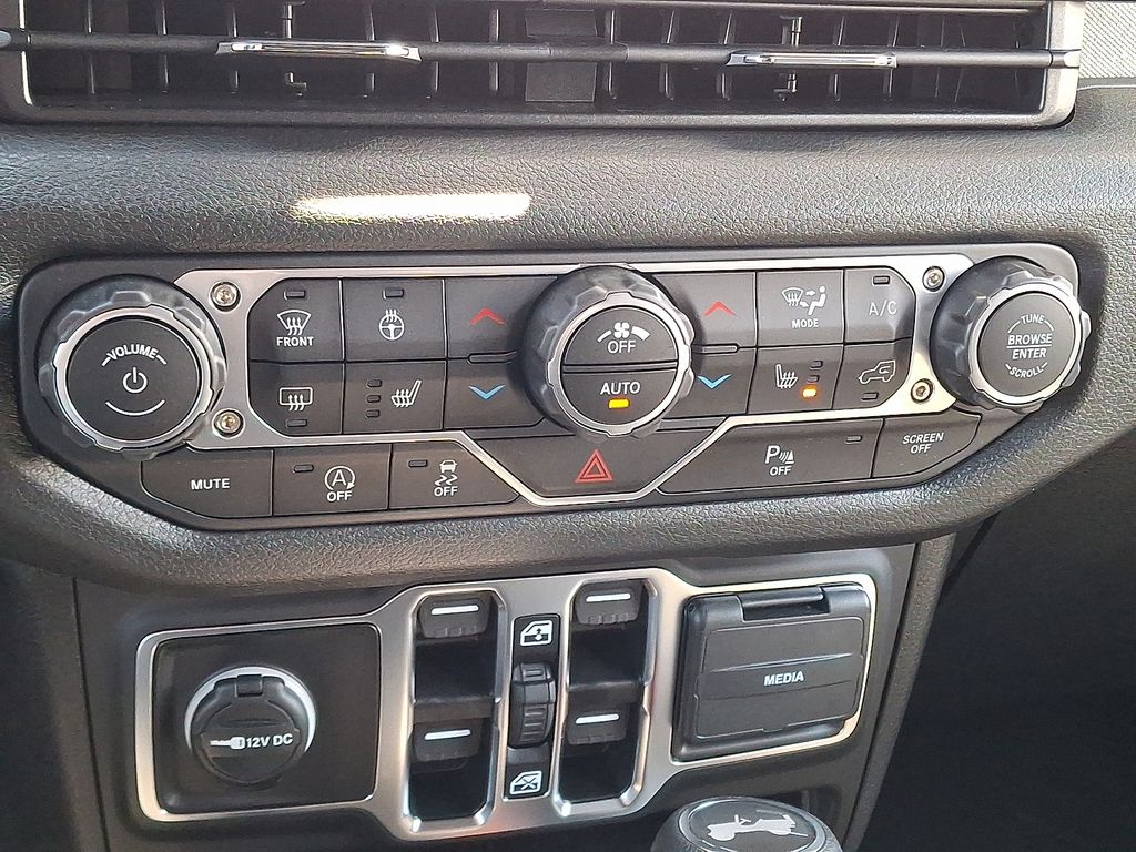 2025 Jeep Wrangler 4-Door Sport S - Photo 39