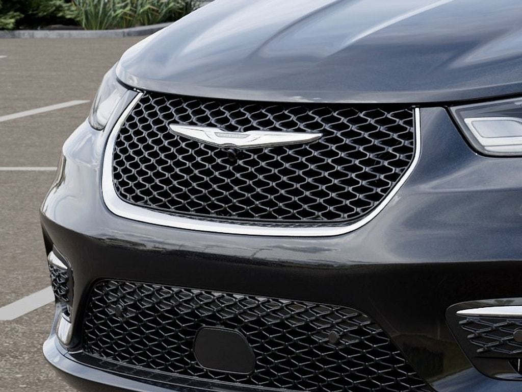 2026 Chrysler Pacifica Select - Photo 11