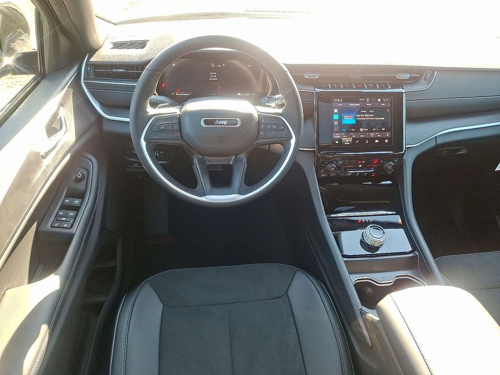 New 2025 Jeep Grand Cherokee L Altitude X Sport Utility