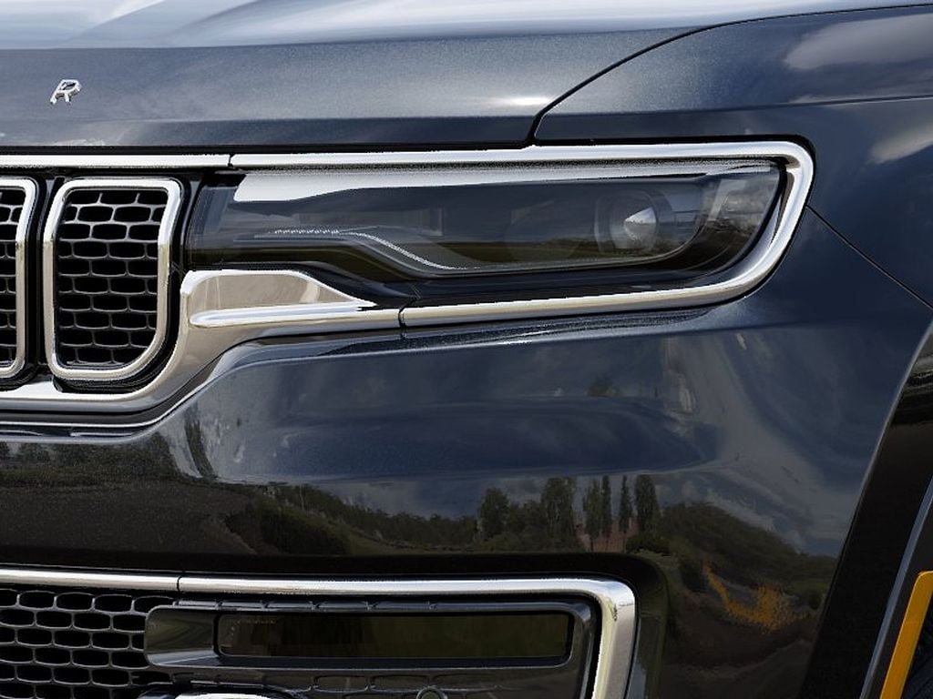 2025 Jeep Wagoneer L Series II - Photo 10
