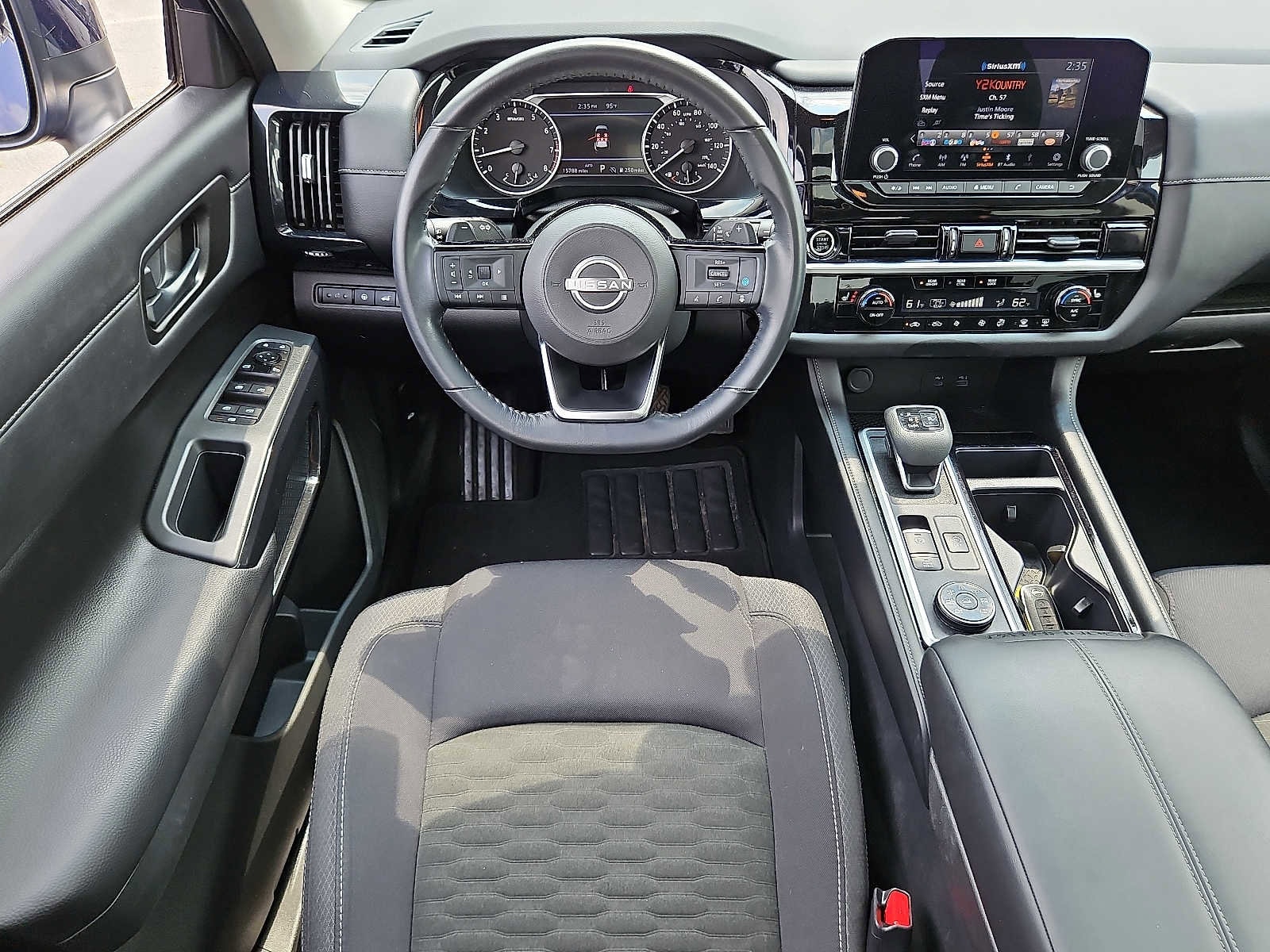 Used 2023 Nissan Pathfinder SV with VIN 5N1DR3BD2PC256413 for sale in Flemington, NJ