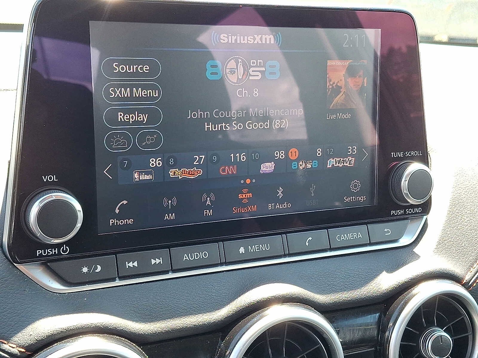 2021 Nissan Sentra SR photo 3