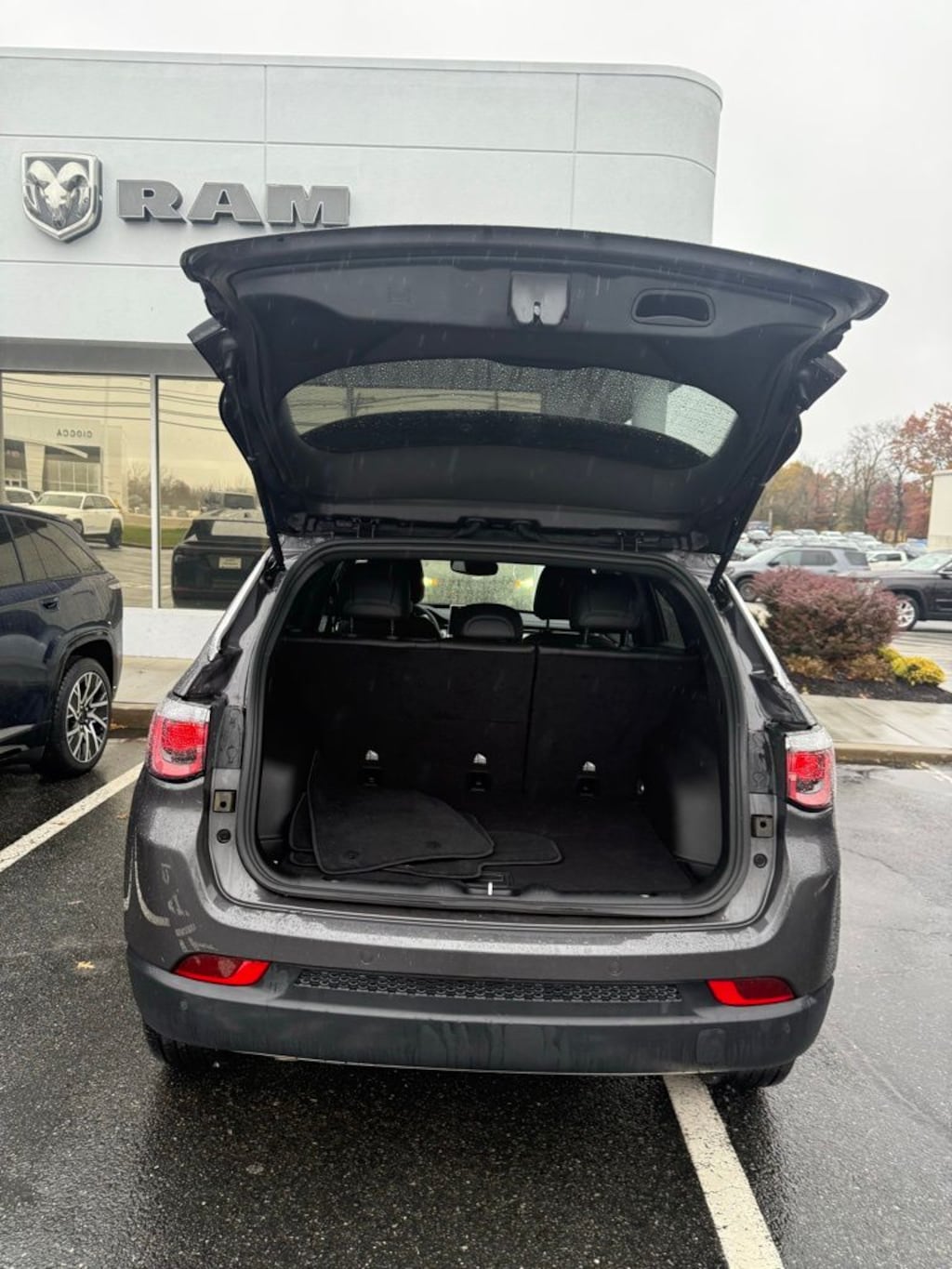 Used 2024 Jeep Compass Limited SUV