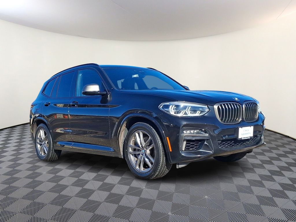 2021 BMW X3 M40i's photo