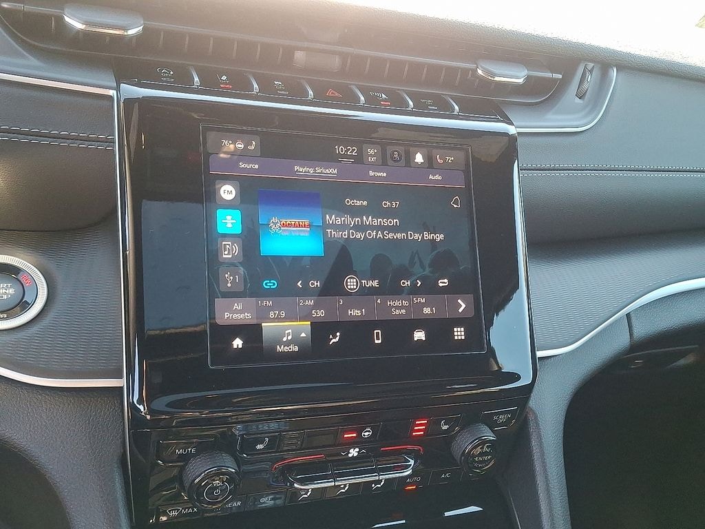 New 2025 Jeep Grand Cherokee L Altitude X Sport Utility