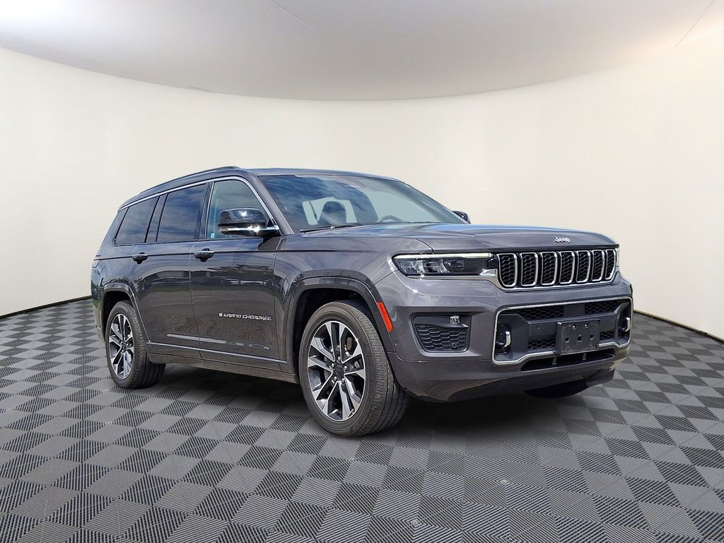 2023 Jeep Grand Cherokee Overland SUV for sale in Muncy PA