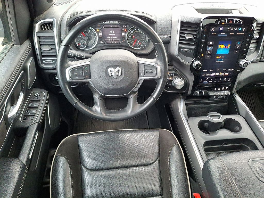 2023 Ram 1500 Laramie photo 2