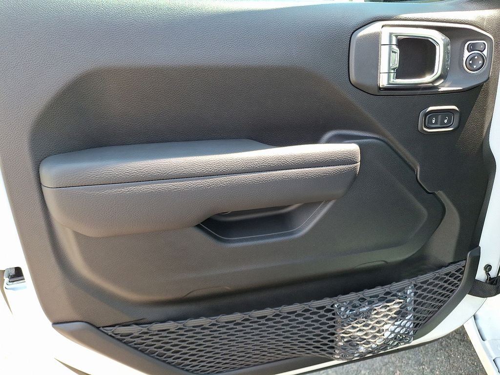 2025 Jeep Wrangler 4-Door Sport S - Photo 36