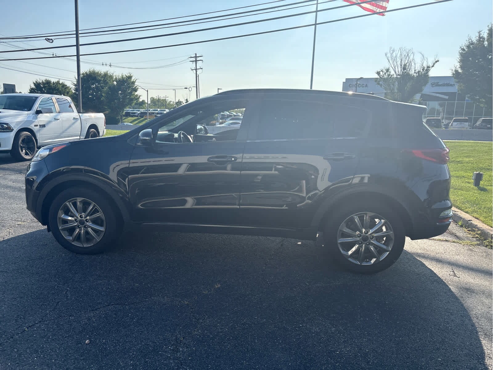 2022 Kia Sportage Nightfall Edition photo 2