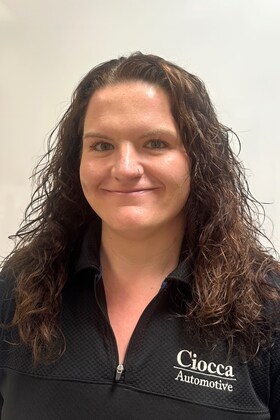 Staff member Kellie Williams from ID_aa1df33aba8f