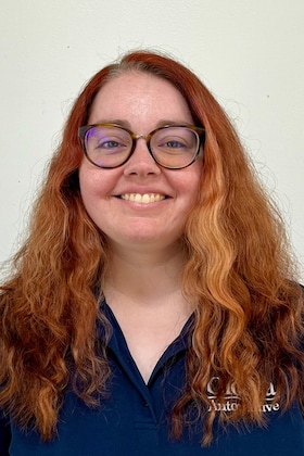 Staff member Kelly Dunn from ID_d4331de2cd37