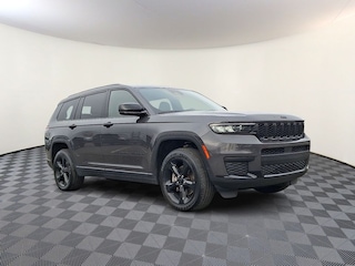 2023 Jeep Grand Cherokee Altitude SUV for sale in Muncy PA