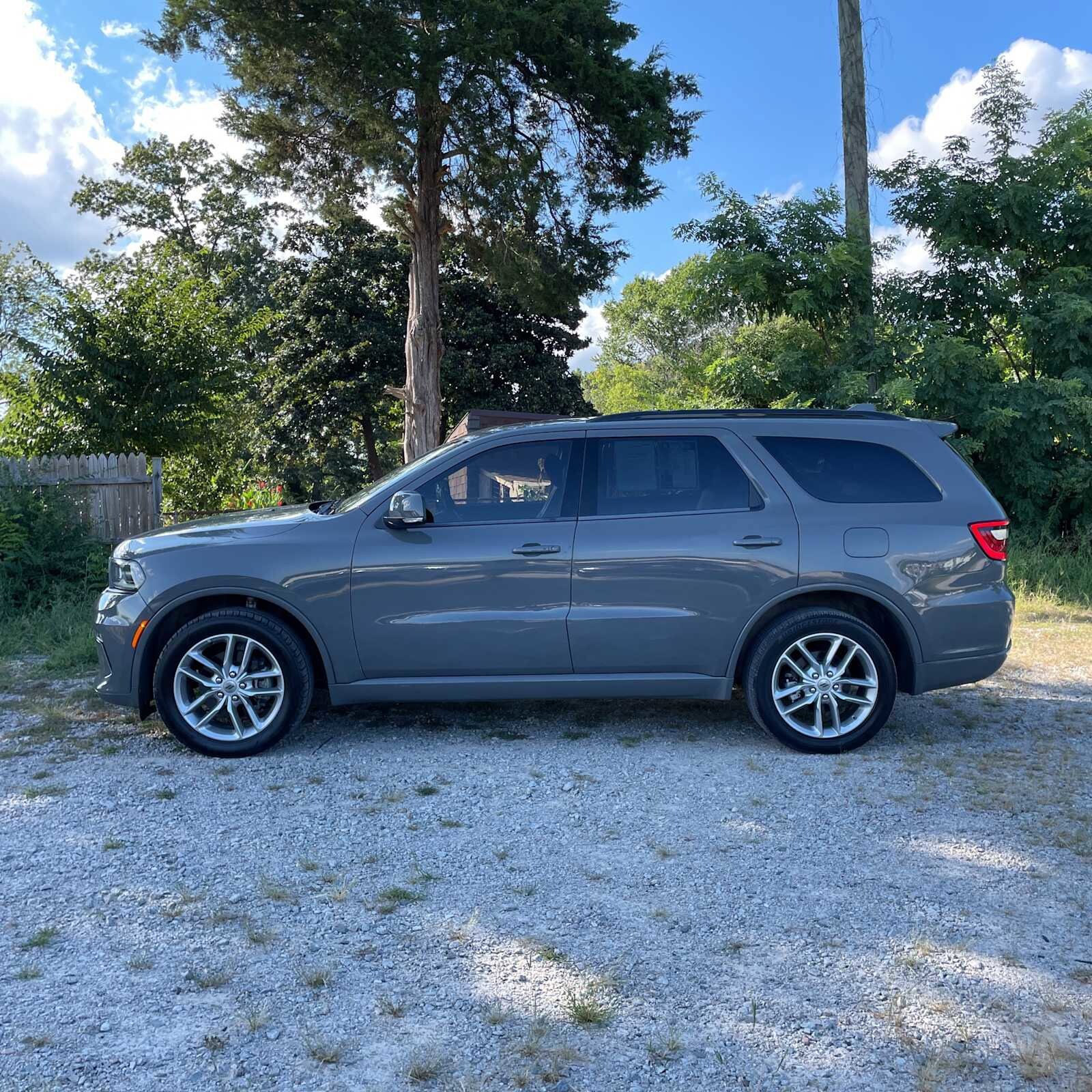 2022 Dodge Durango GT Plus photo 2
