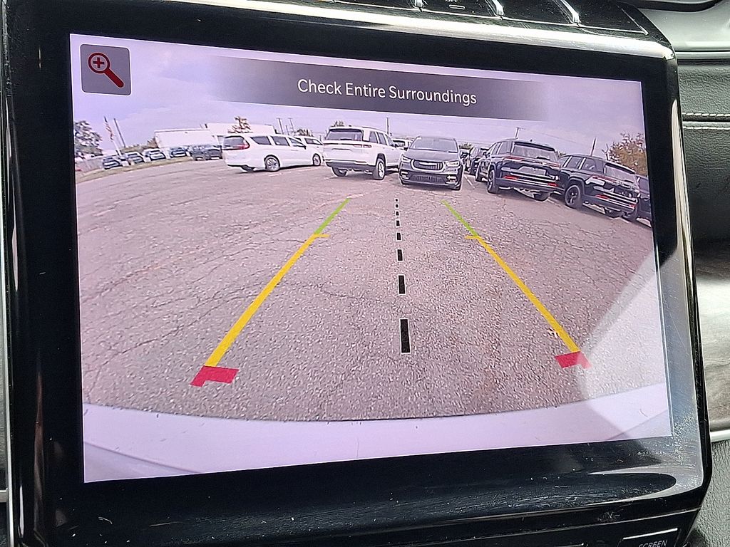2021 Jeep Grand Cherokee Limited photo 3