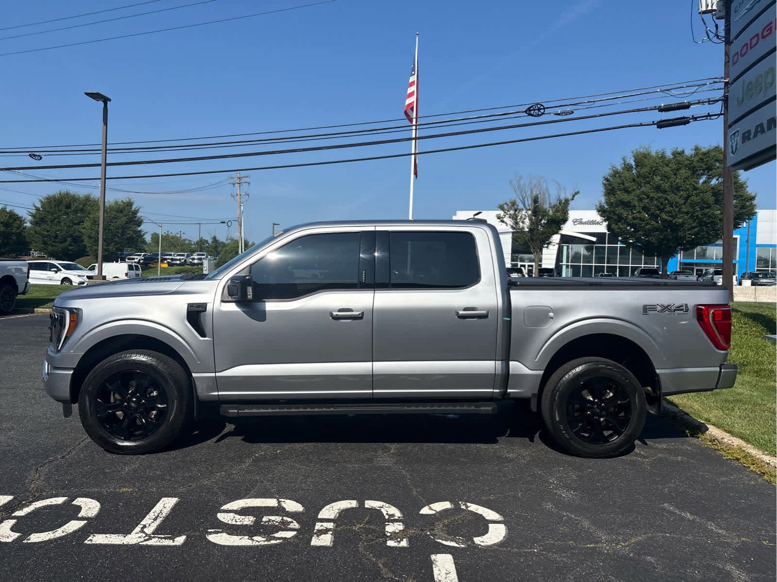 2022 Ford F-150 XLT photo 4