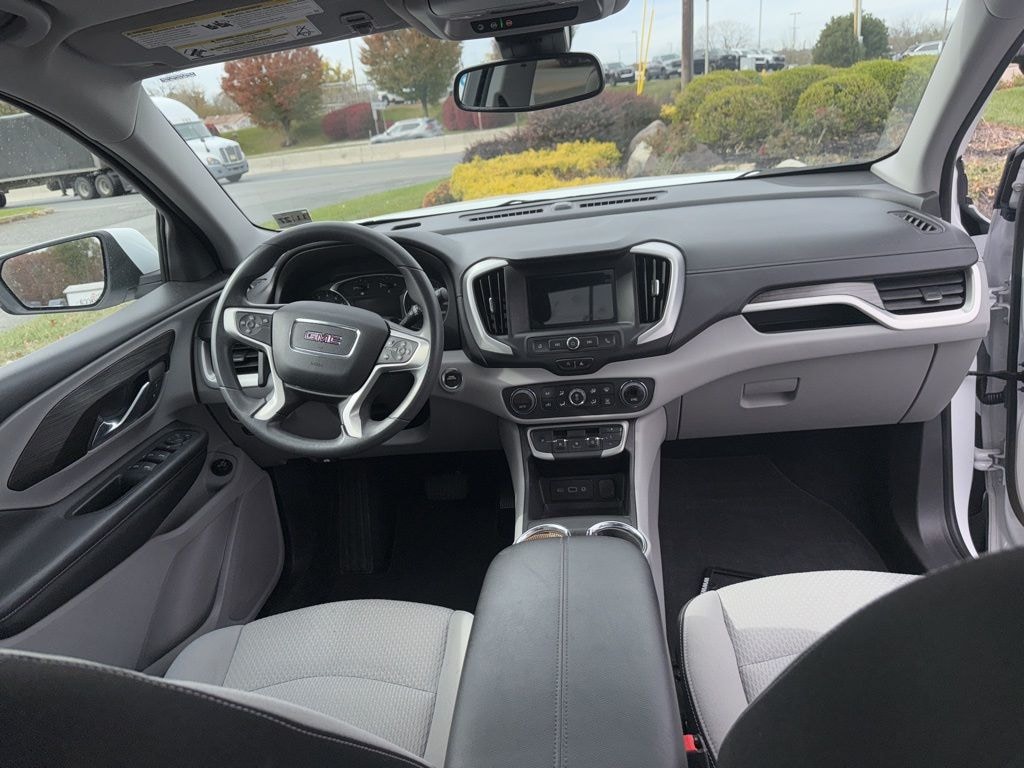 Used 2023 GMC Terrain SLE SUV