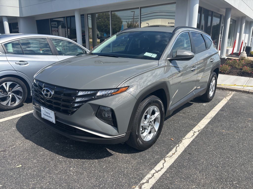 2024 Hyundai Tucson SEL photo 2