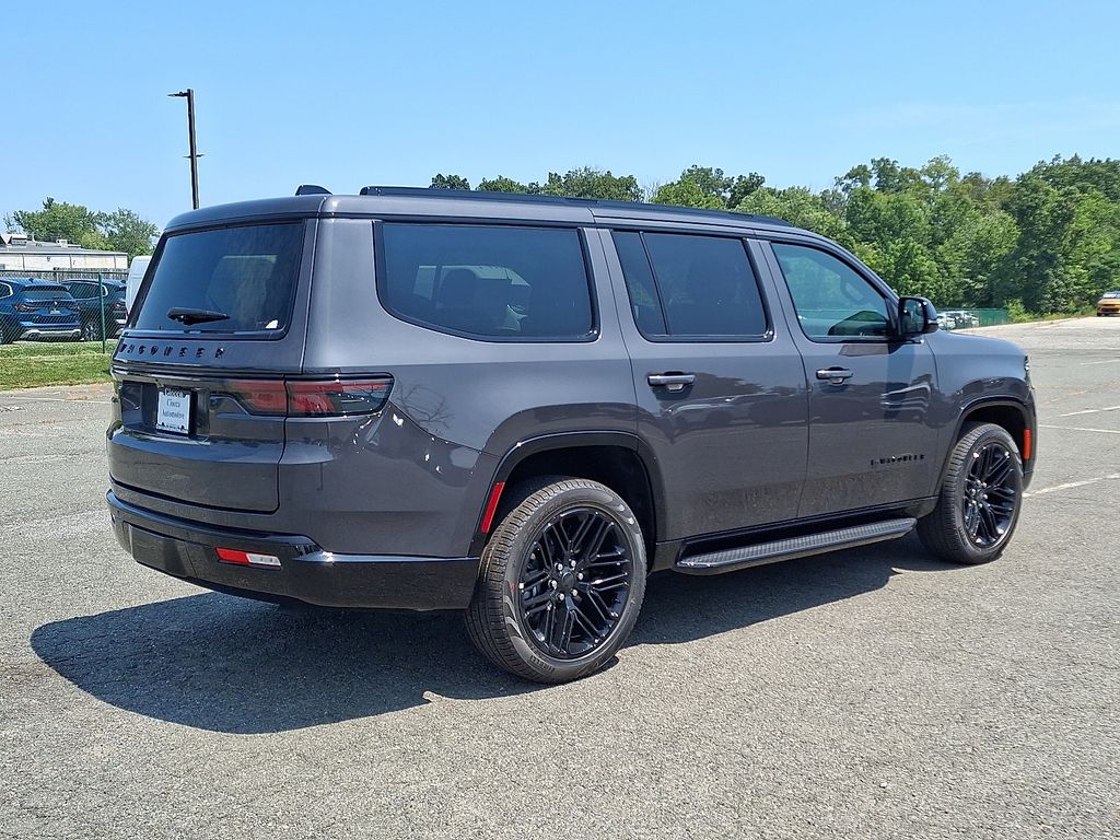 2025 Jeep Wagoneer Series II - Photo 7