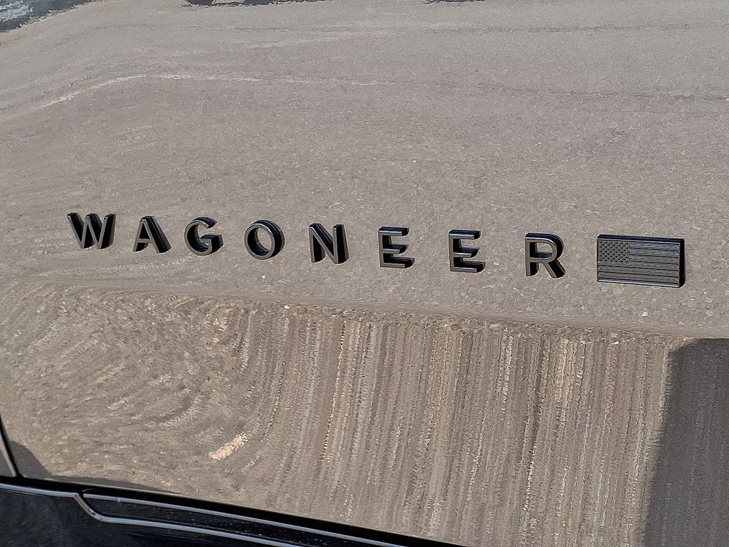 2025 Jeep Wagoneer Series II - Photo 19