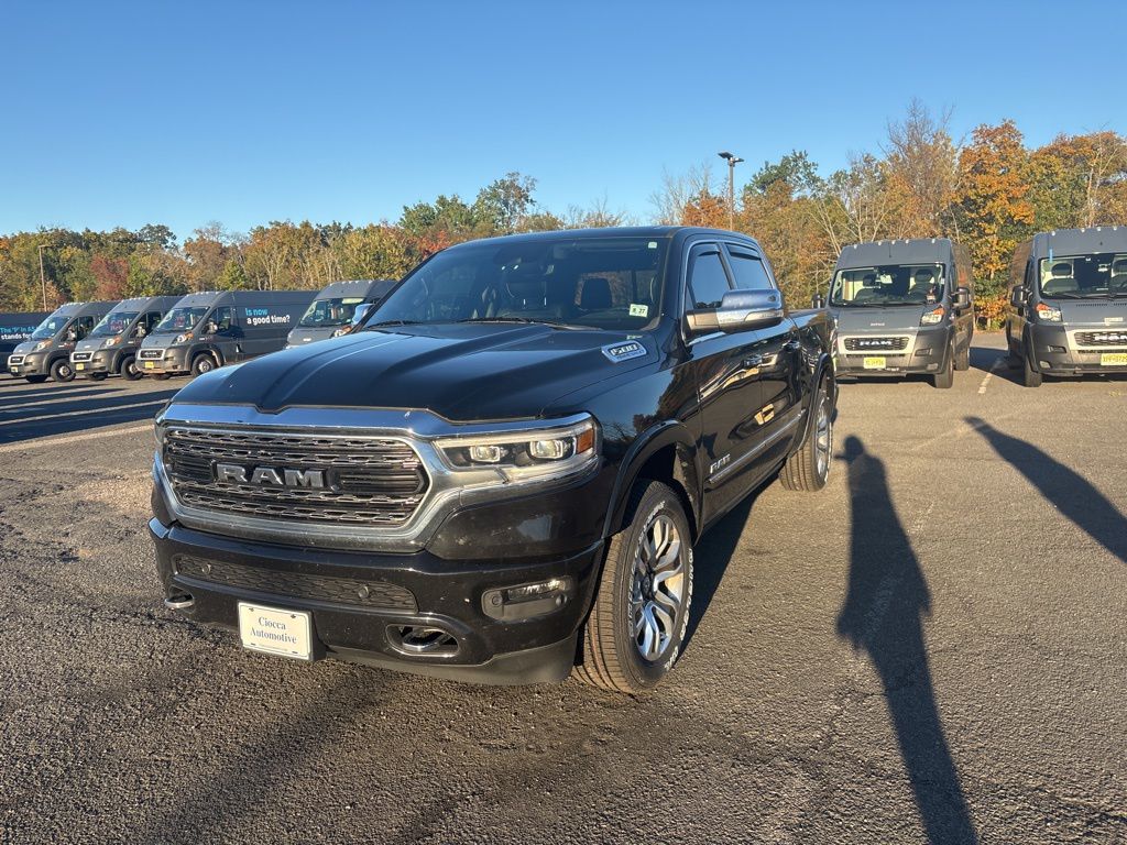 2022 Ram 1500 Limited photo 3