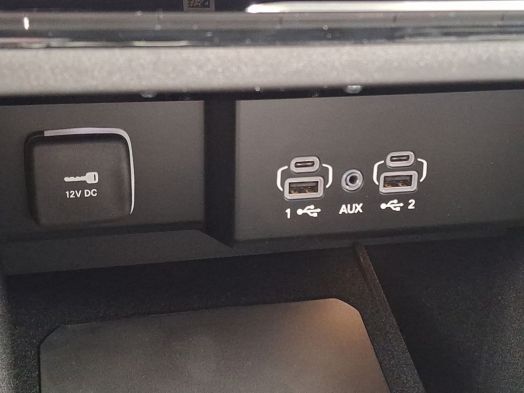 2025 Jeep Wagoneer L Series II - Photo 43