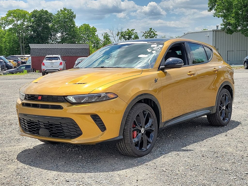 2024 Dodge Hornet R/T Plus photo 4