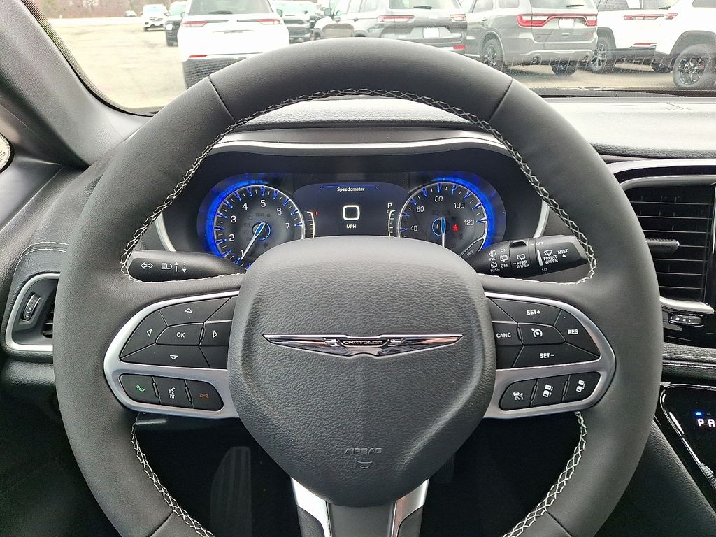 2026 Chrysler Pacifica Select - Photo 40