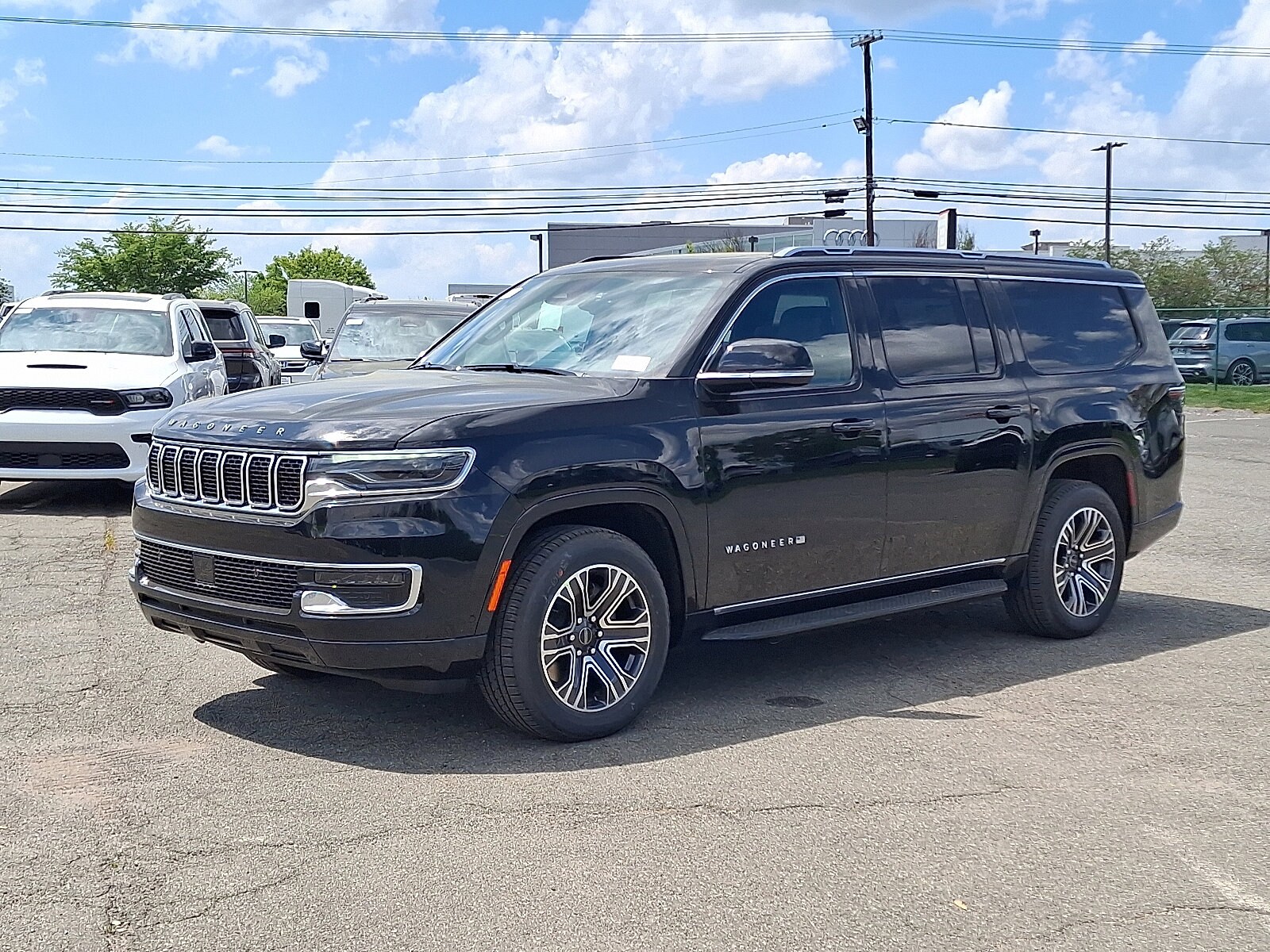2025 Jeep Wagoneer L Series I photo 2