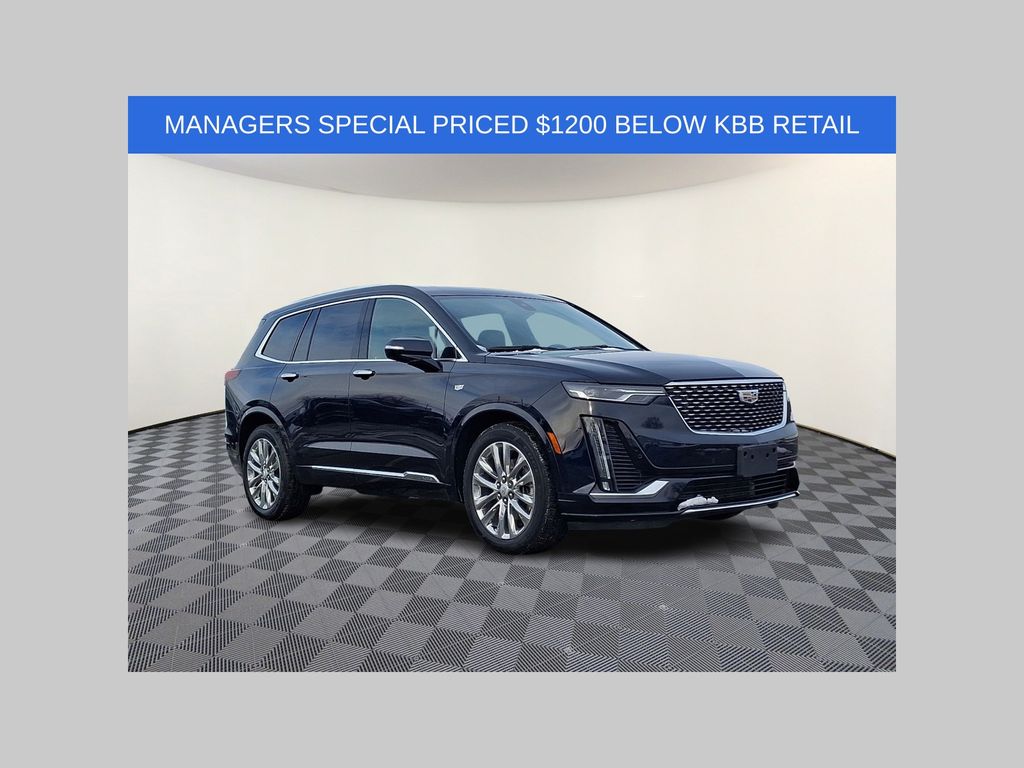 2021 Cadillac XT6