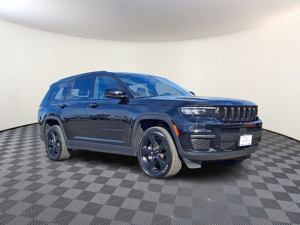2023 Jeep Grand Cherokee L Altitude's photo
