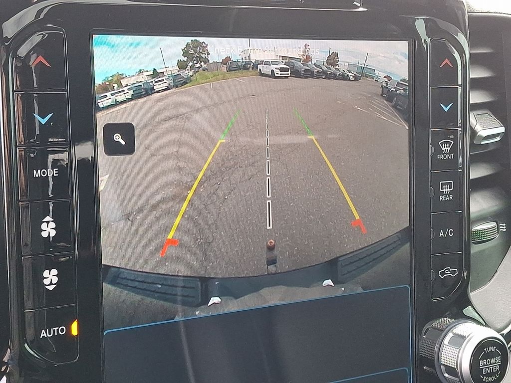 2022 Ram 1500 Limited photo 4