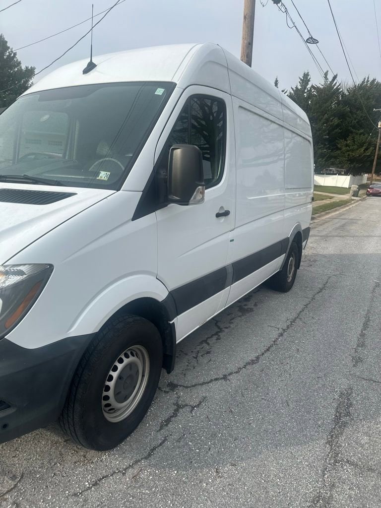 2017 Mercedes-Benz Sprinter 170 WB High Roof's photo