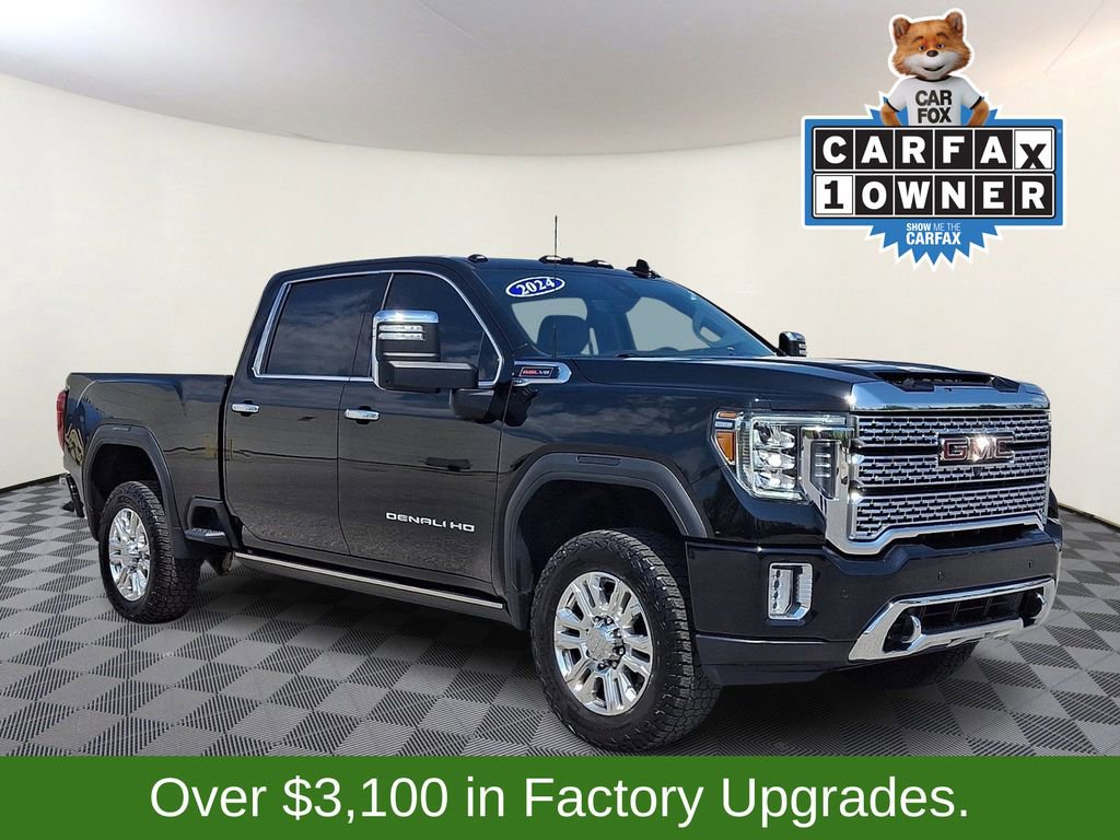 2022 GMC Sierra 4WD Crew Cab Standard Box Denali's photo