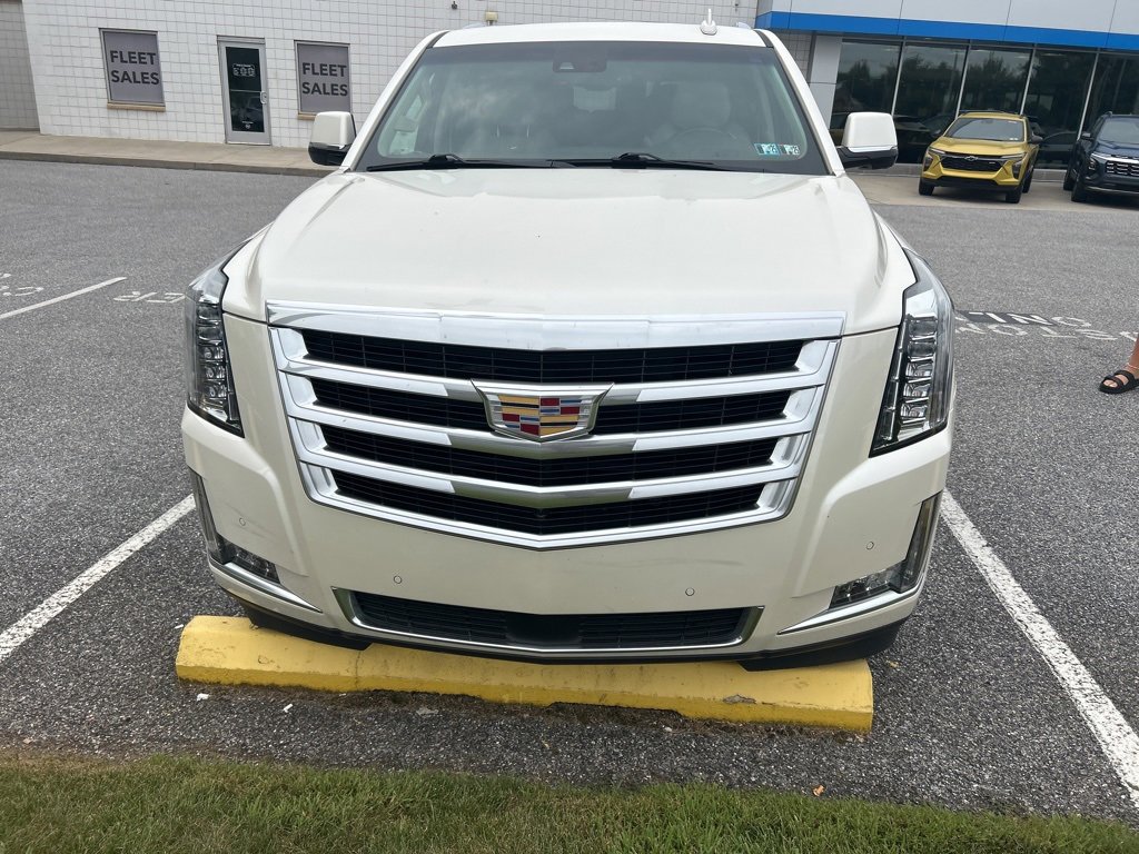 2015 Cadillac Escalade ESV Premium photo 2