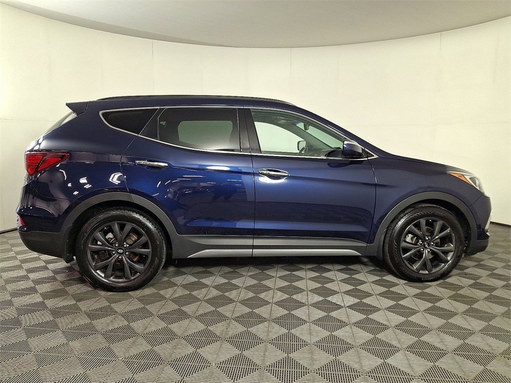 2017 Hyundai Santa Fe Sport Ultimate photo 2