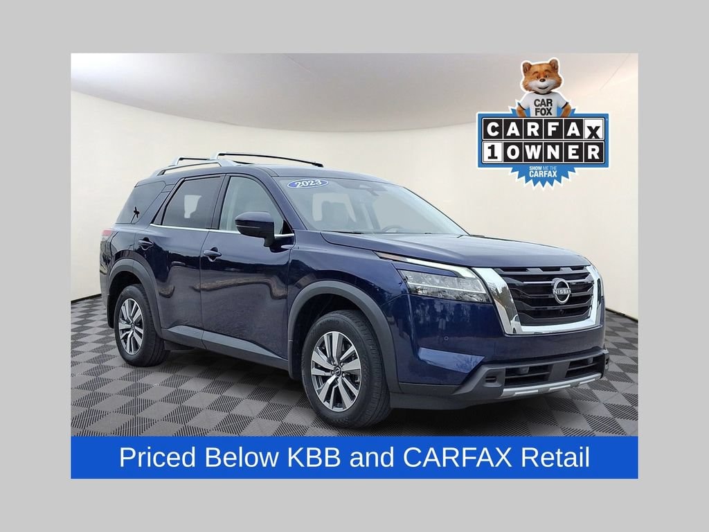 Used 2023 Nissan Pathfinder SL SUV