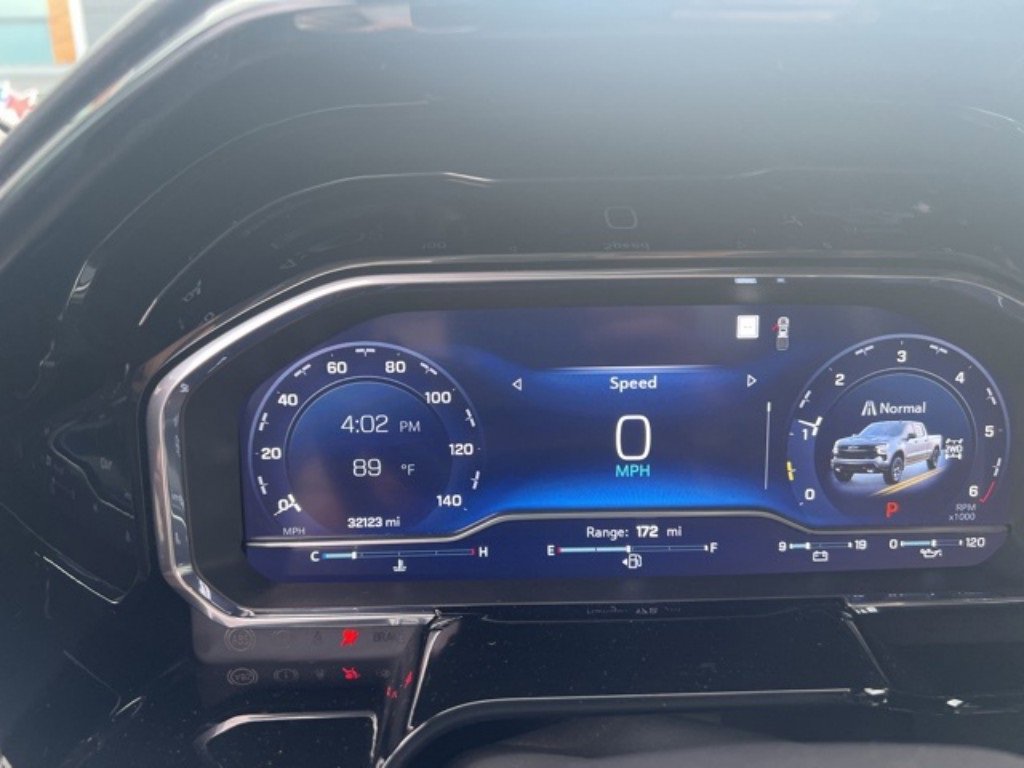 2023 Chevrolet Silverado 1500 LT Trail Boss photo 3