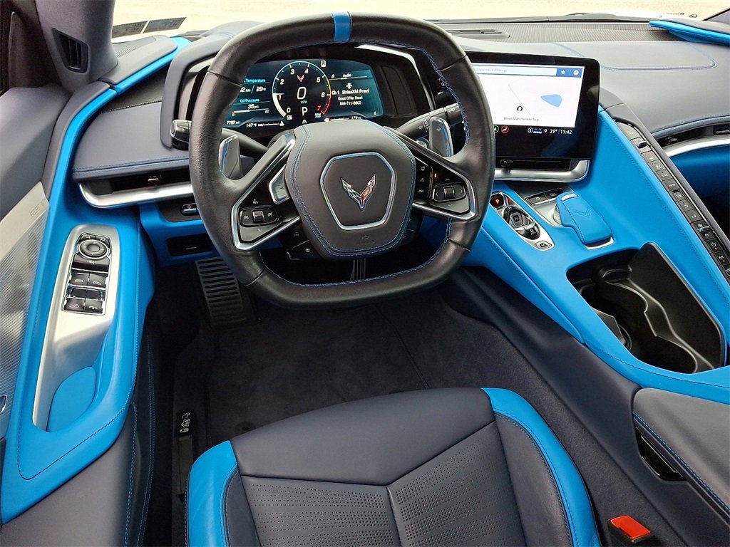 2023 Chevrolet Corvette Stingray 3LT Convertible photo 2