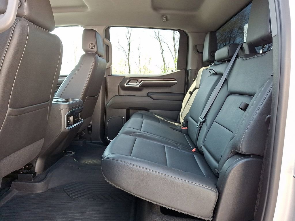 2022 Chevrolet Silverado 1500 LTZ - Photo 13