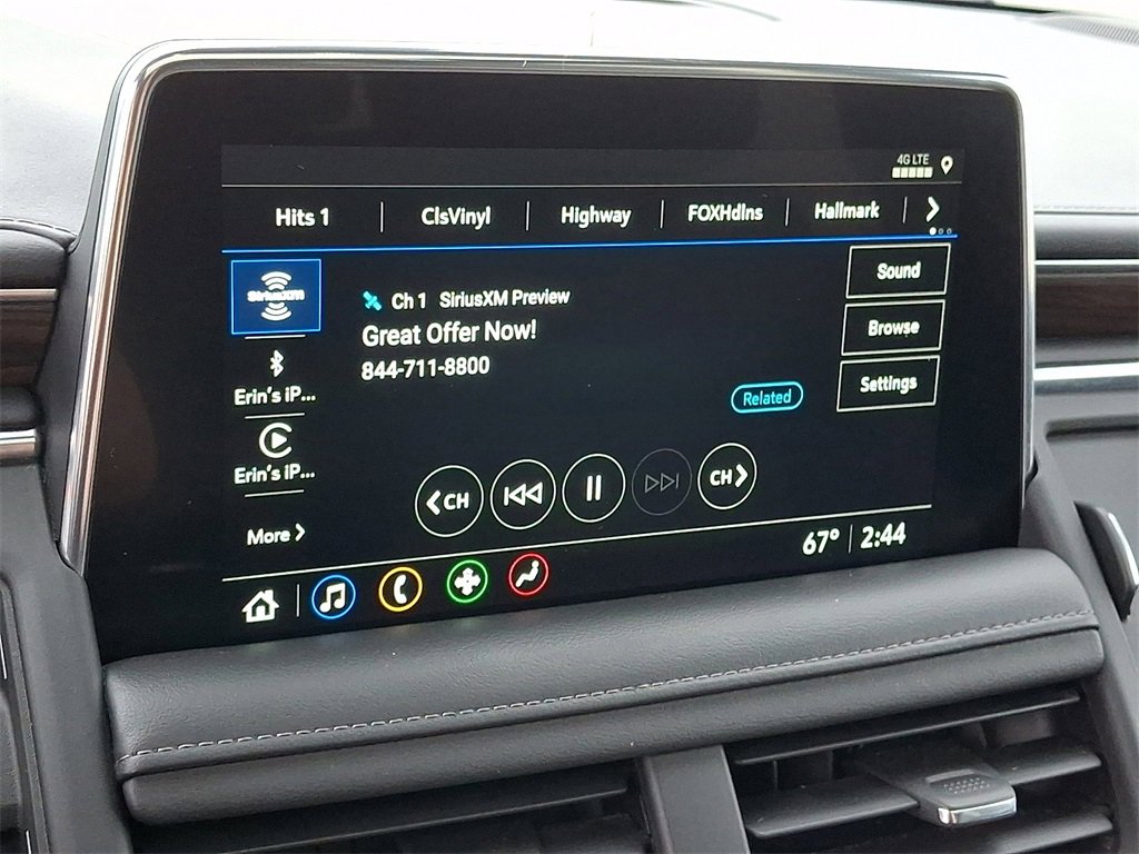 2021 Chevrolet Tahoe Z71 photo 2