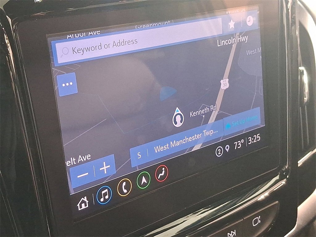 2022 Chevrolet Traverse Leather photo 3