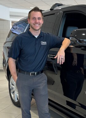 Staff member TYLER DEETZ from ID_d0ae8354376c