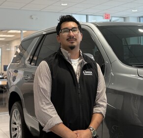 Staff member MATTHEW NGUYEN from ID_d0ae8354376c