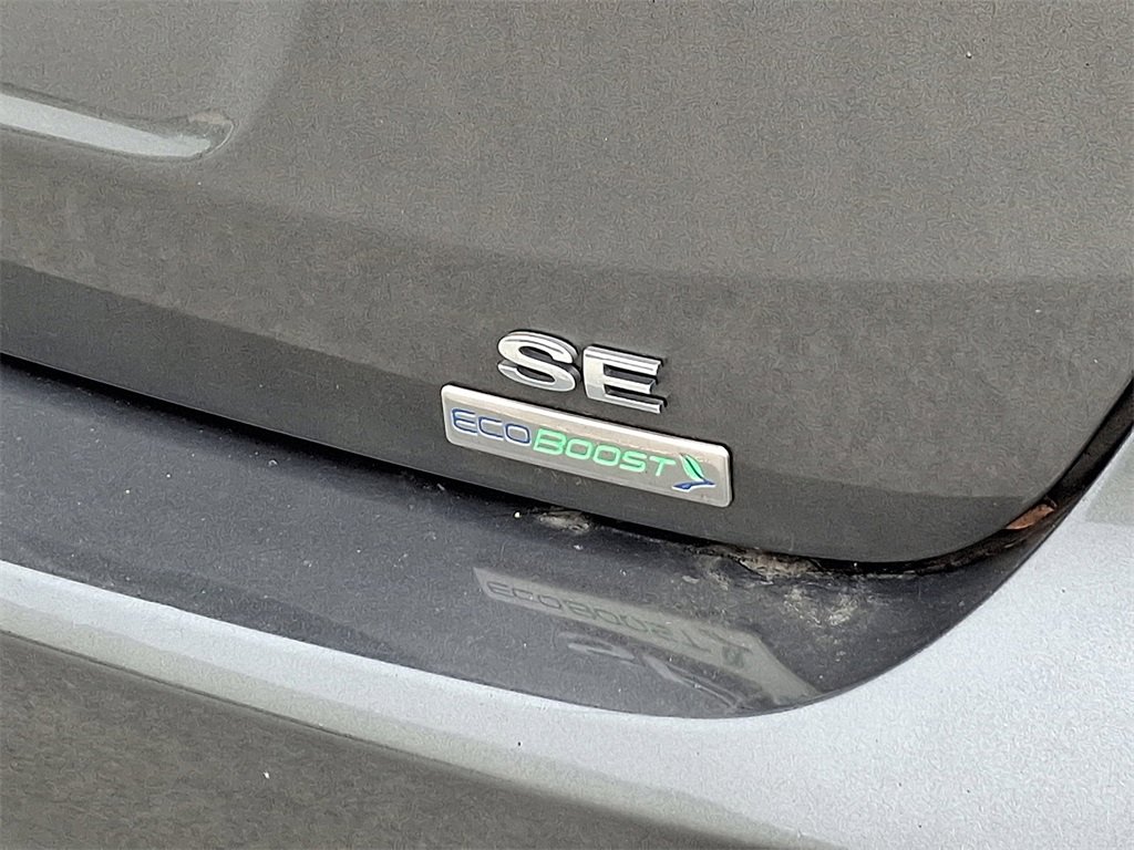 2015 Ford Focus SE photo 4